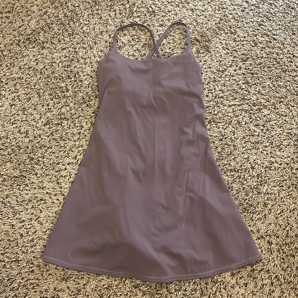 HALARA backless workout dress in tulip purple color